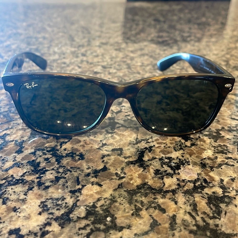 RayBan New Wayfarer dark tortoise shell frame